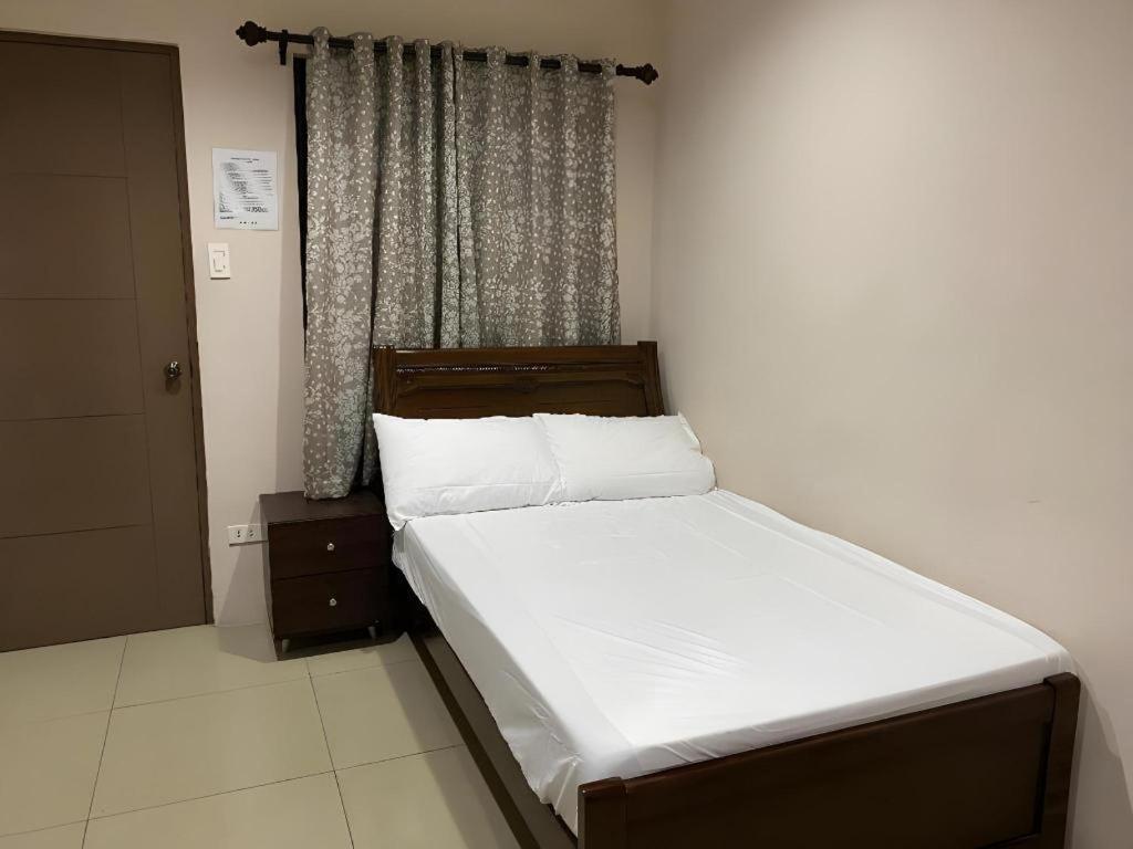 Oyo 766 Ichehan Apartments Manila Zewnętrze zdjęcie
