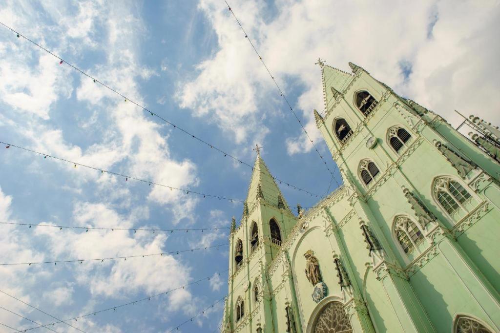 Oyo 766 Ichehan Apartments Manila Zewnętrze zdjęcie