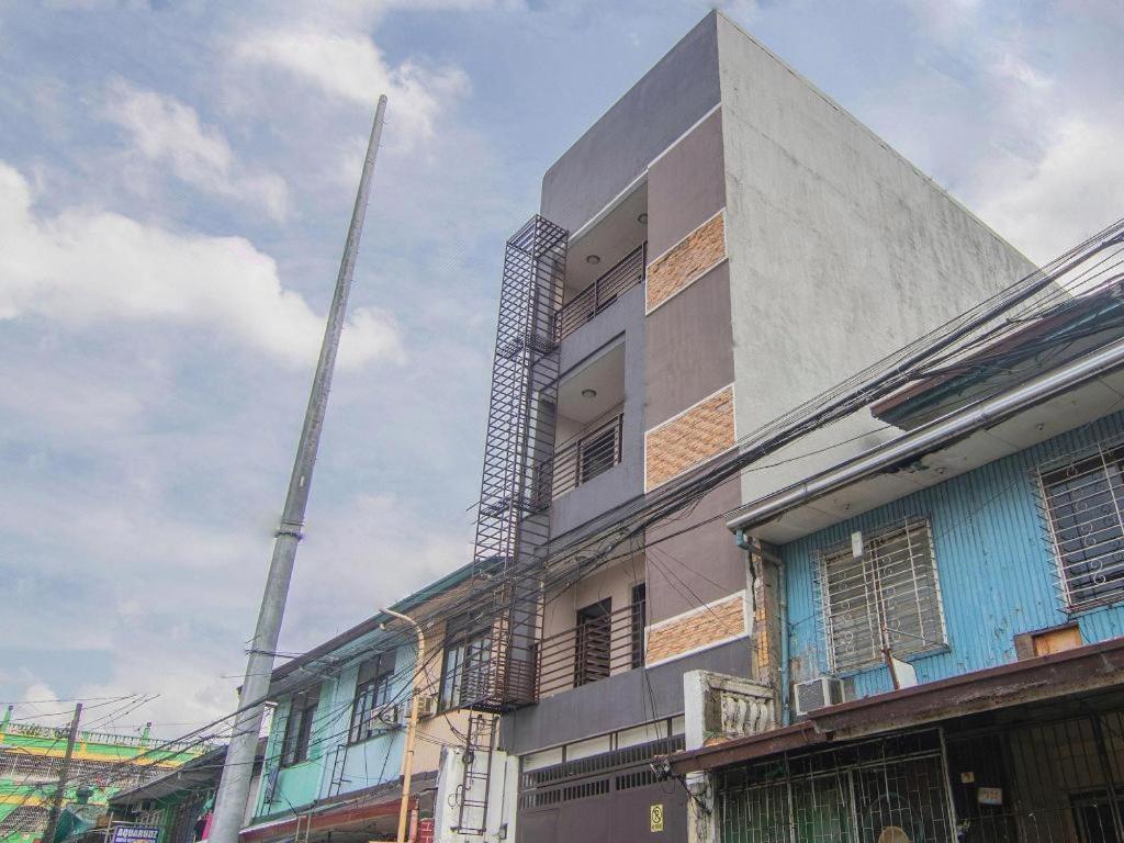 Oyo 766 Ichehan Apartments Manila Zewnętrze zdjęcie